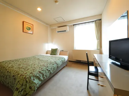 Hotel Aurum Hita Отели рядом со станцией JR Hita station