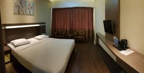 파라다이스 호텔 탄중 발라이 카리문 탄중 발라이 카리문 호텔
