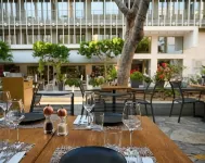Olive Green Hotel - sarapan