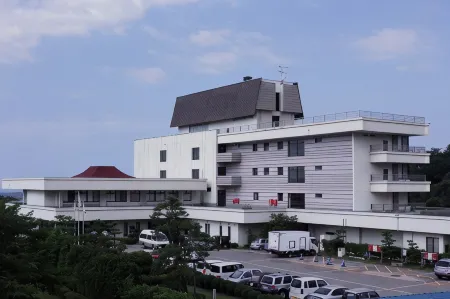 Kureha Heights Отели рядом с достопримечательностью «Университет Тояма»