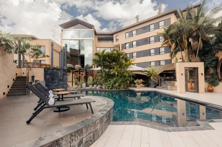 Tribe Hotel, Nairobi, a Member of Design Hotels Отели рядом с достопримечательностью «Джигери»