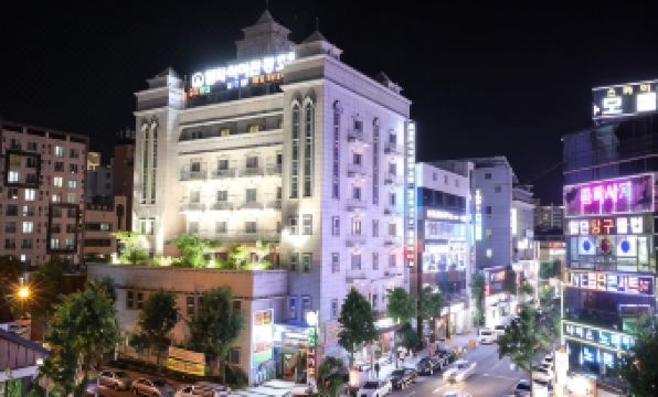 Gwangju Empire Hotel - Housity
