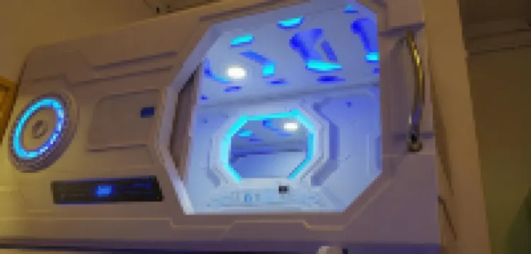 Galaxy Pods @ Chinatown