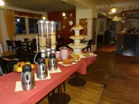 Kyriad Beauvais Sud - Desayuno