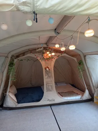 Yeongwol Home in Home Pension Отели рядом с достопримечательностью «Byeolmaro Observatory»