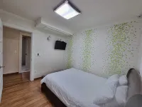 Miryang Eoreumgolsan Nae Pool Villa Pension