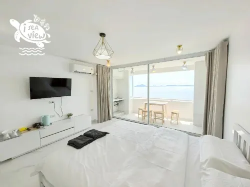 i Sea View Bangsaen Royal Beach