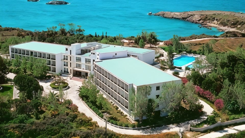 Irinna Hotel
