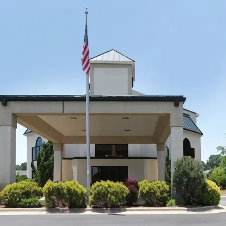 Quality Inn & Suites Tarboro - Kingsboro