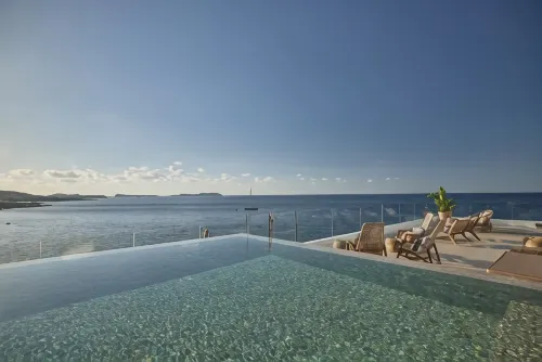 Can Salia 4 Stars Sup - Infinity Pools