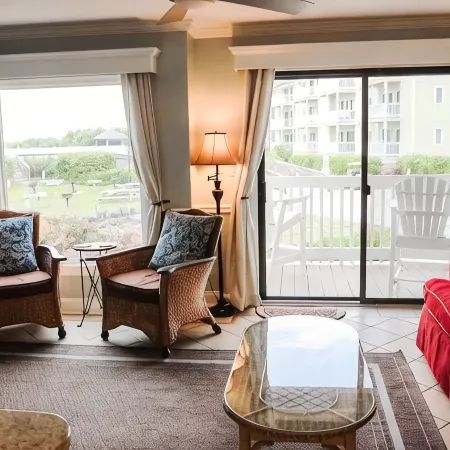 3 Bedroom 2BA Condo Indoor Outdoor Pool Ocean Front Pebble Beach
