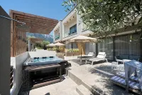 Valen Mare Suites - Bathtub