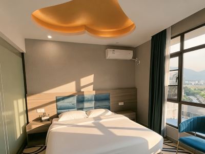 Shunhuage Hotel (Guilin University of Electronic Science and Technology Huajiang Campus Shop)