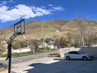 Charming 1-bedroom apartment with AC, WiFi in Draper - Skiing & Mountain Biking