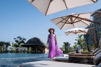 New World Hoiana Beach Resort - Beach