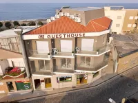CMB Guesthouse - 3-Star