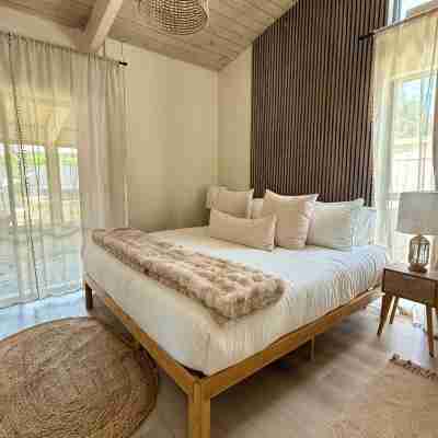 Hot Tub. Infrared Sauna w/ Red Light Therapy. Cold Plunge. Close to Downtown Wpb Rooms