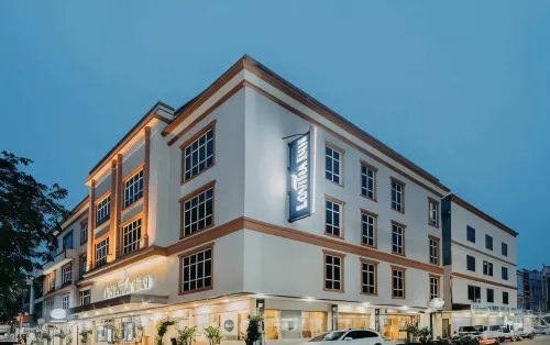 Lovina Inn Penuin Hotel