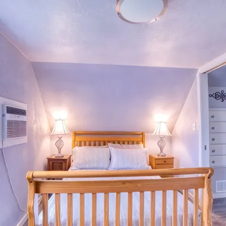 Spacious 3BR "The Haven in the Harbor" – Minutes to Harbor & Wine Country