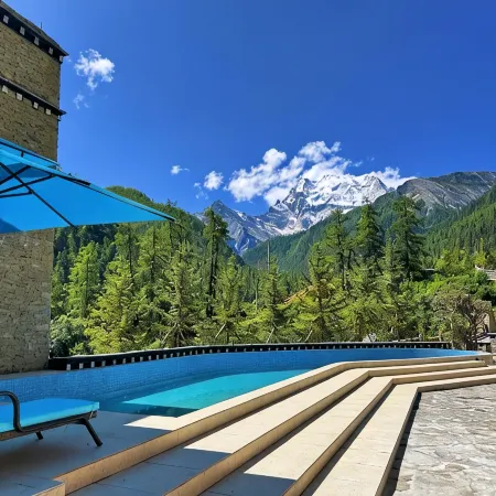 Yading BORE Secret Realm Hotel