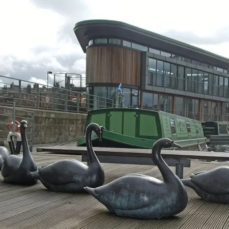 Edinburgh - Houseboats