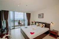 Cuu Long Hotel - parking