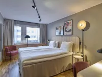 سكانديك يوروبا Hotels near سنتروم
