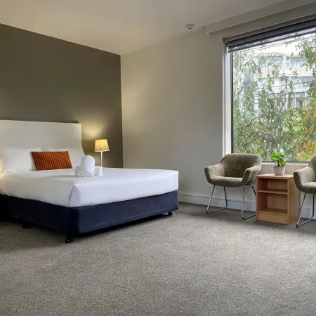 Cosmopolitan Hotel and Apartments