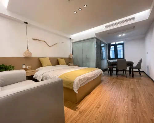 Linshui Qingfeng Xiaozhu Hotel Các khách sạn ở Lân Thủy