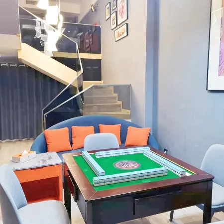Xinyuan Jingzhi Hotel (Luoyang Yingtianmen Guohuayuan Branch)