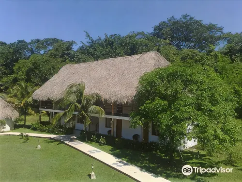 Hotel Villas KIN Ha