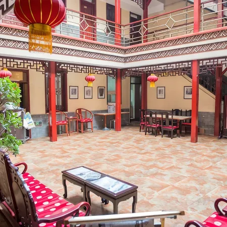 Hedeyuan Courtyard Hotel (Beijing Tiananmen Square Zhushikou Subway Station)