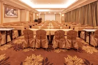 Vienna Hotel (Delingha Xinyuan Road)