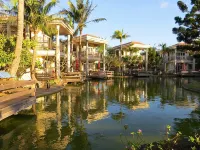 The Swanlake Villa Resort Hotel