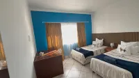 Charming peaceful 2-bedroomed unit with 180 degree panoramic view of Windhoek. - Gym