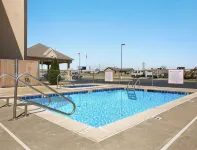 Microtel Inn & Suites by Wyndham Claremore - Pools