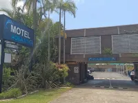 アクアジェット モーテル コフズ・ハーバー空港周辺のホテル