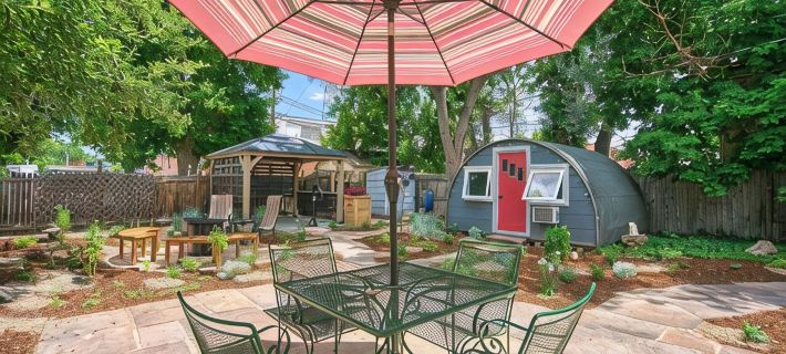 Craftsman Oasis in Old Longmont Hotels in Longmont