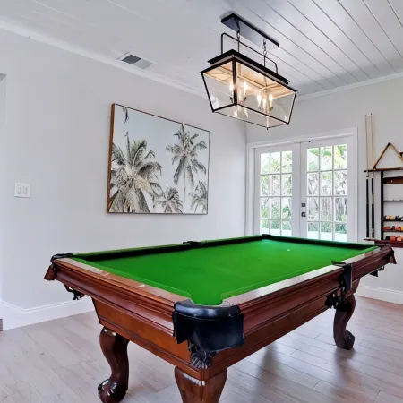 Luxury along Manatee River, close to Anna Maria beaches, heated pool & spa!