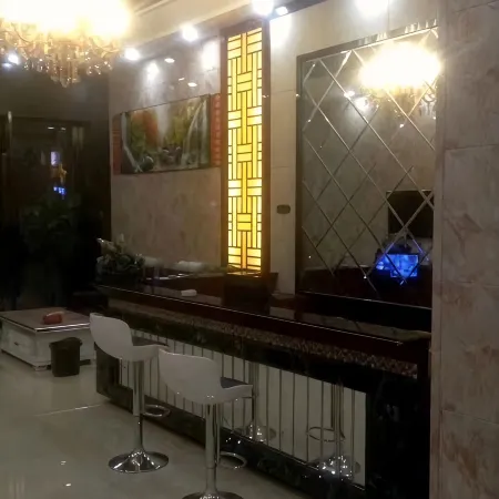 Yuegan Business Hotel