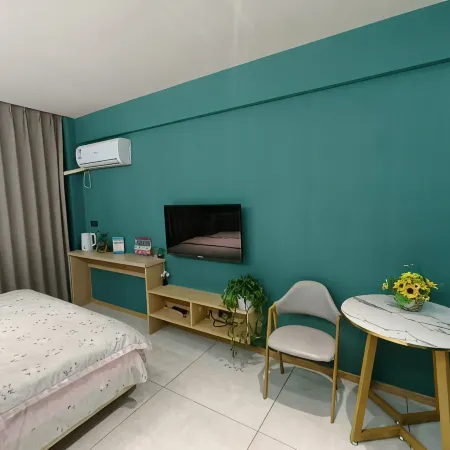 Fuyu Wanxin Homestay (Fuyu Station) Отели в г. Фуюй