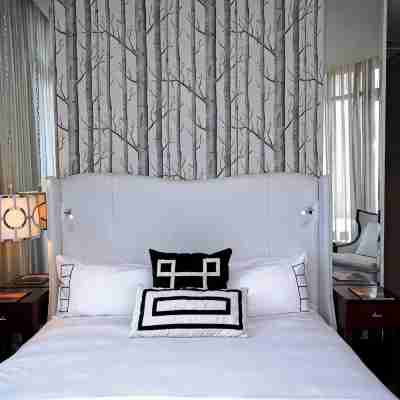 Davinci Hotel on Nelson Mandela Square Rooms