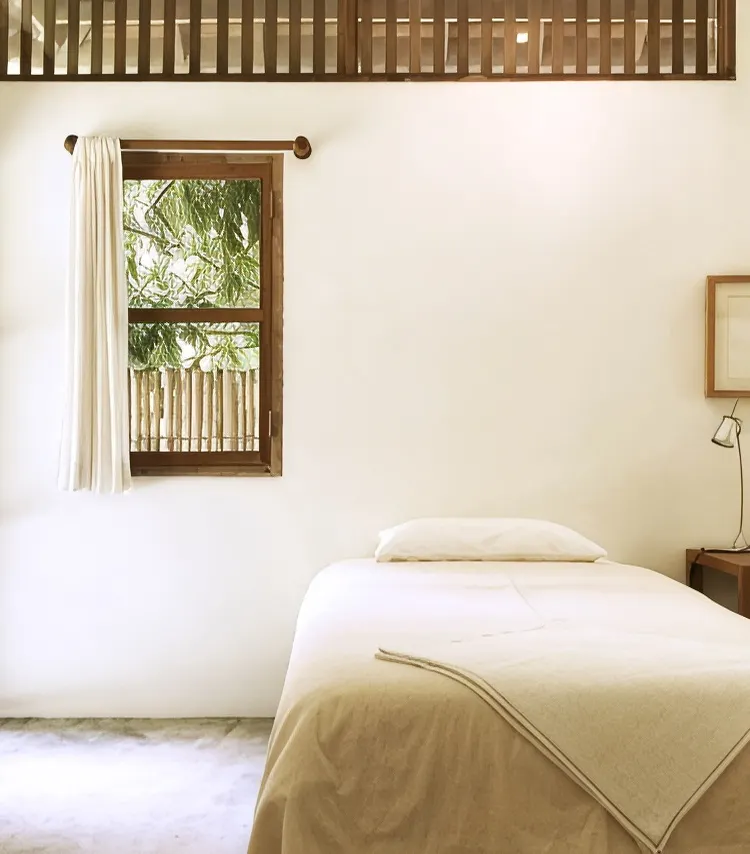 Curly Cottage