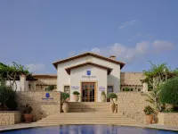 Aphrodite Hills Rentals - Premium Serviced Apartments