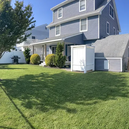 Beach Block 3 Min Walk, Center of Town Best Location Summer 2026 Booking up Fast