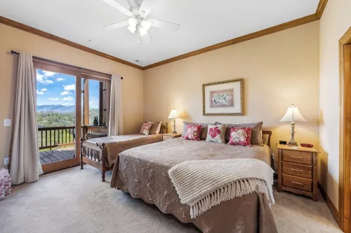 Relaxed Retreat with Premiere Location and Views, Only 6 Steps to Get In, Garage - Gym