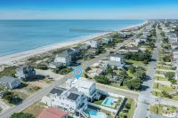 Beautiful 6 bedroom beach house with pool and elevator! Steps from the beach! - 4-Star