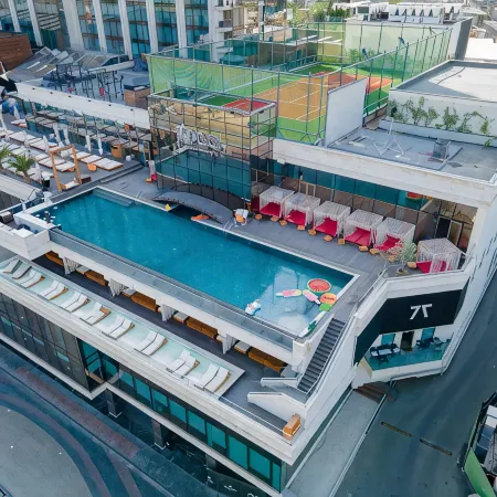 Seven Visions Resort and Places, the Dvin