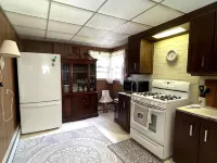 Entire Home 3 Bedroom 1 Bath 6 Guests - Convenient Location close to  Airport - 2 stjerner