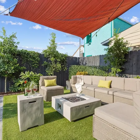 Hidden Oasis With Private Pool - Near FQ